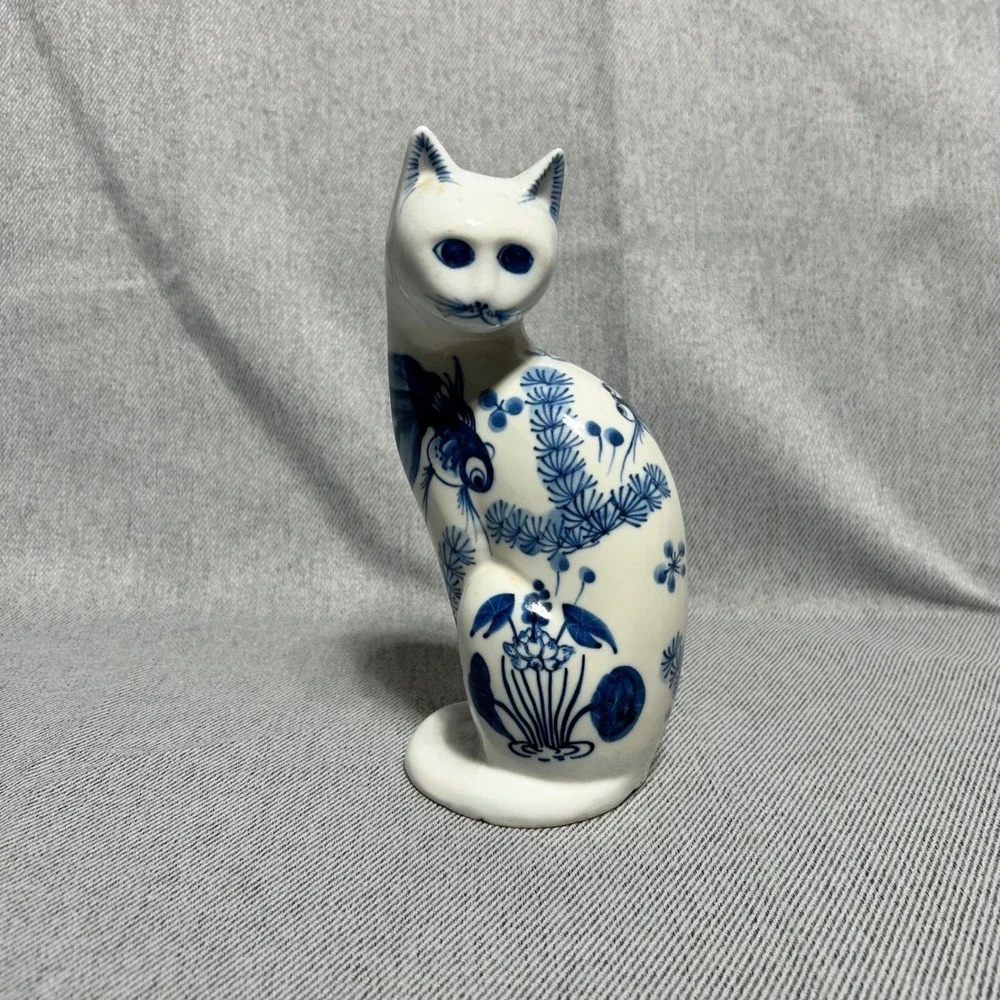 Blue White Porcelain Cat Figurine 8.5
